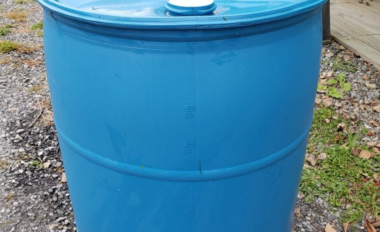 55 gallon plastic barrels – Price reduced again !