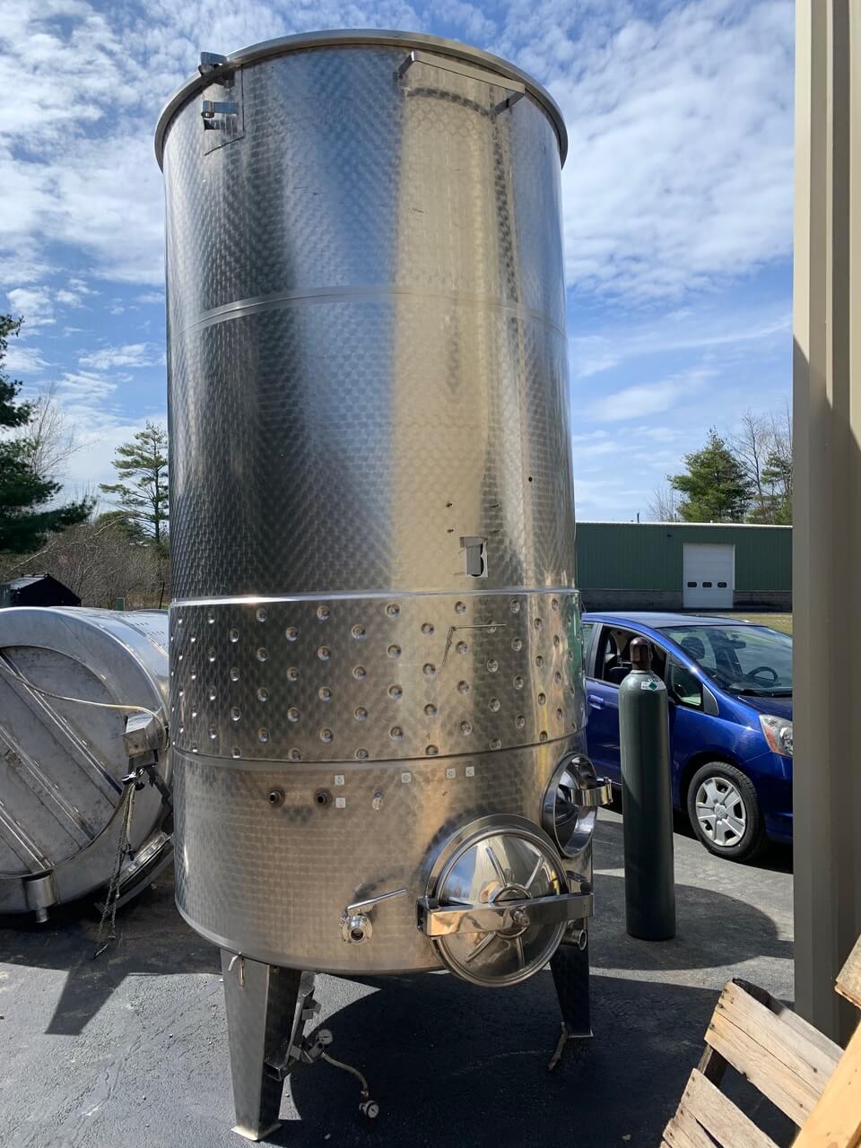 Stainless Steel tanks, variable capacity, 750gal (2839liters), two available